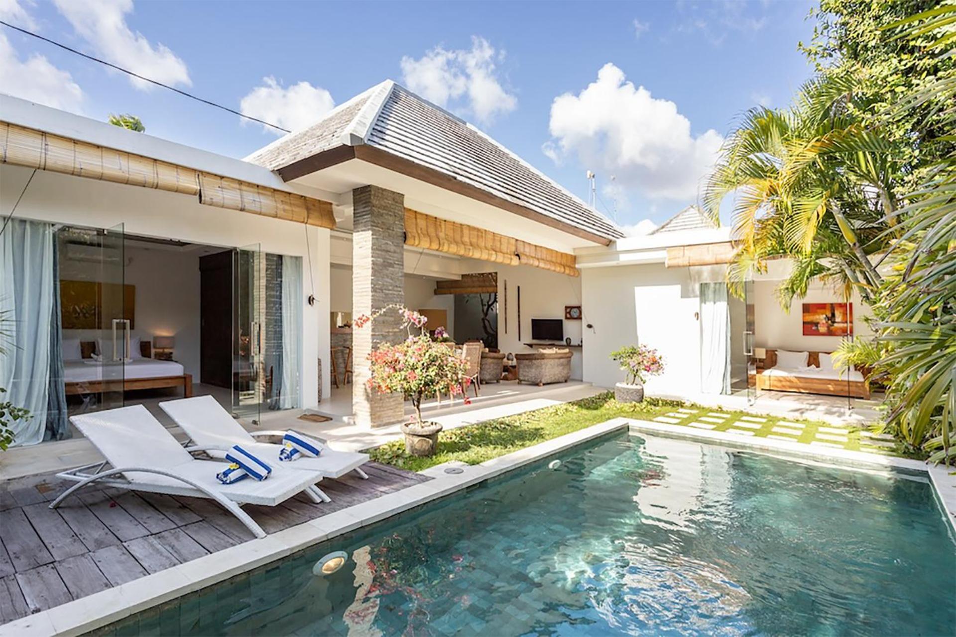 Villa Lotus Seminyak Esterno foto