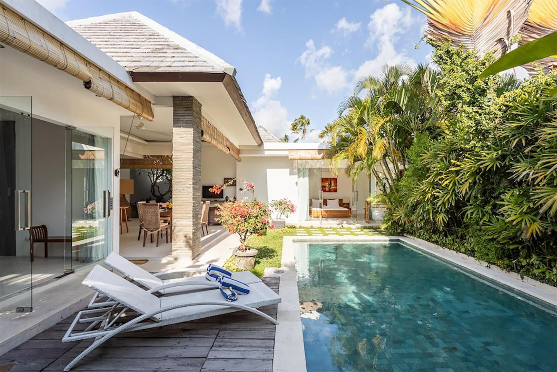 Villa Lotus Seminyak Esterno foto