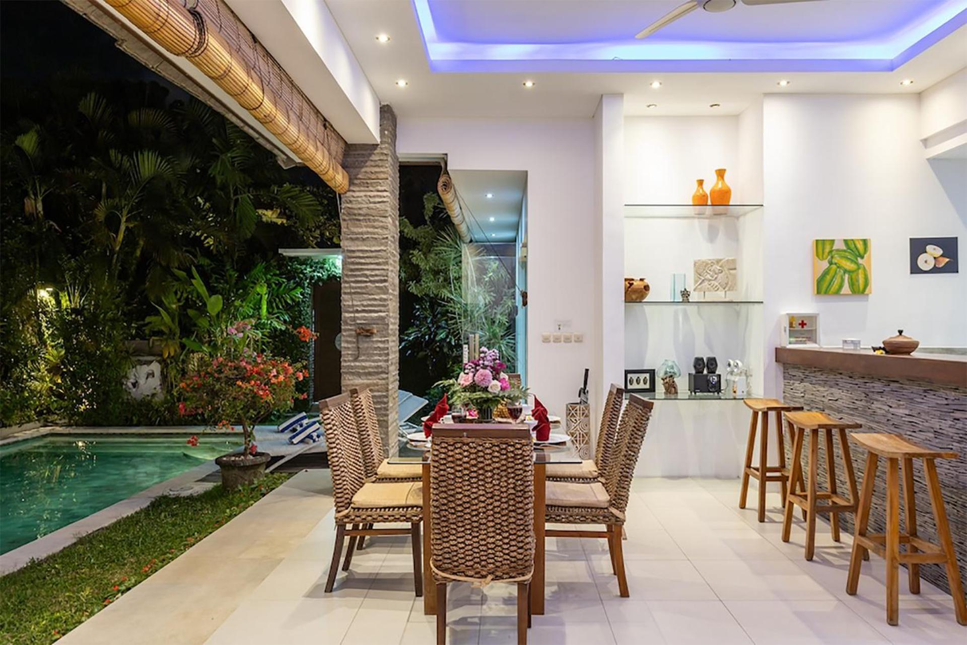 Villa Lotus Seminyak Esterno foto